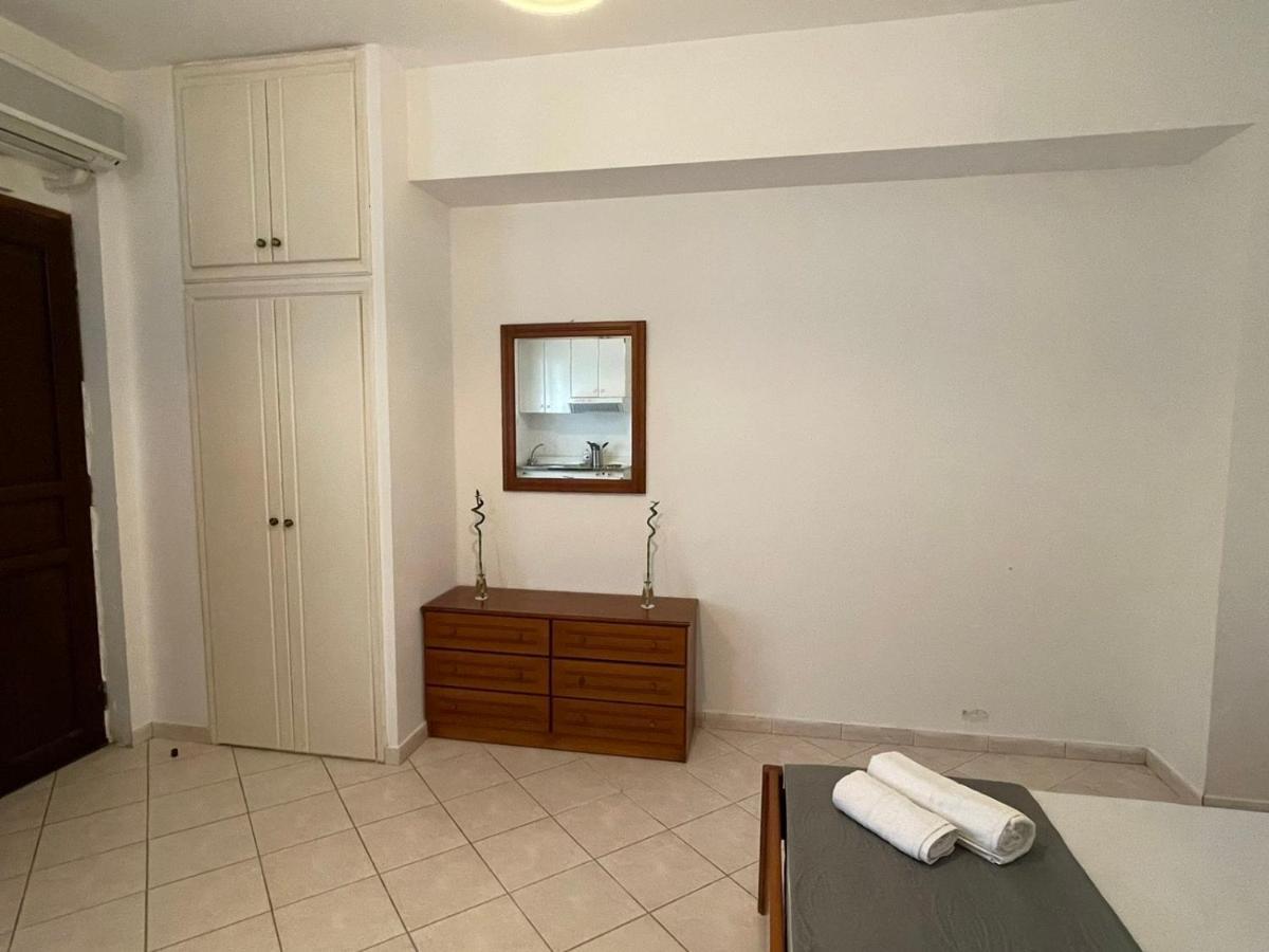 Cozy Studio In Skala, Agistri Apartment Luaran gambar